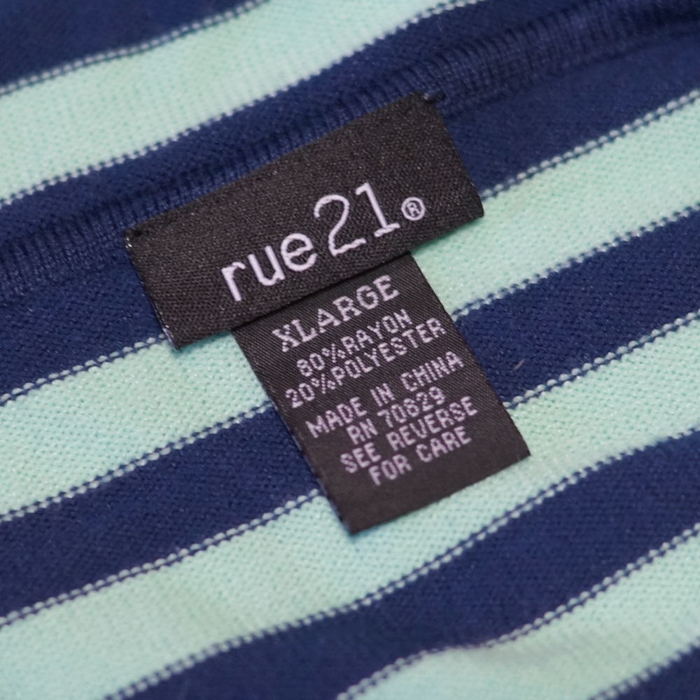 Tunic Sweater | Rue21 - Picture 3 of 6